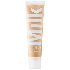 Milk Makeup Blur Liquid Matte Foundation - Medium